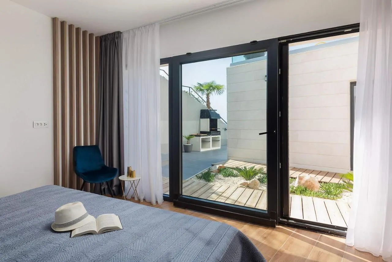 Villa Mar Trogir Cfh 0*,