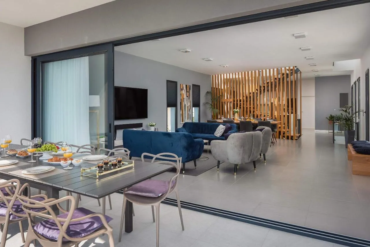 Villa Mar Trogir Cfh 0*,  Chorvatsko