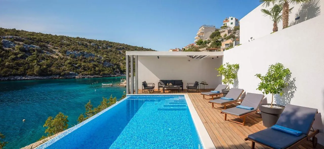 Villa Mar Trogir Cfh 0*,  Croazia